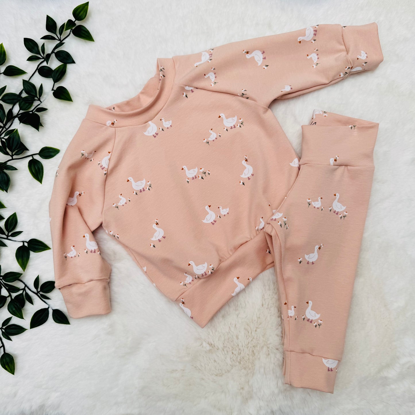 The Pink Duck Lounge Set