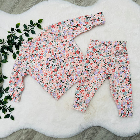 The Pretty Ditsy Floral Lounge Set