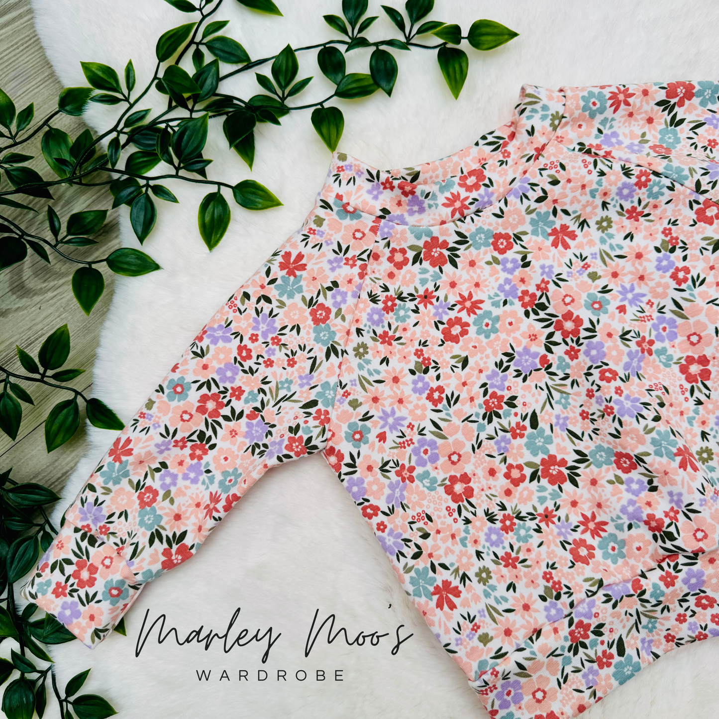 Pretty Ditsy Floral Lounge Set