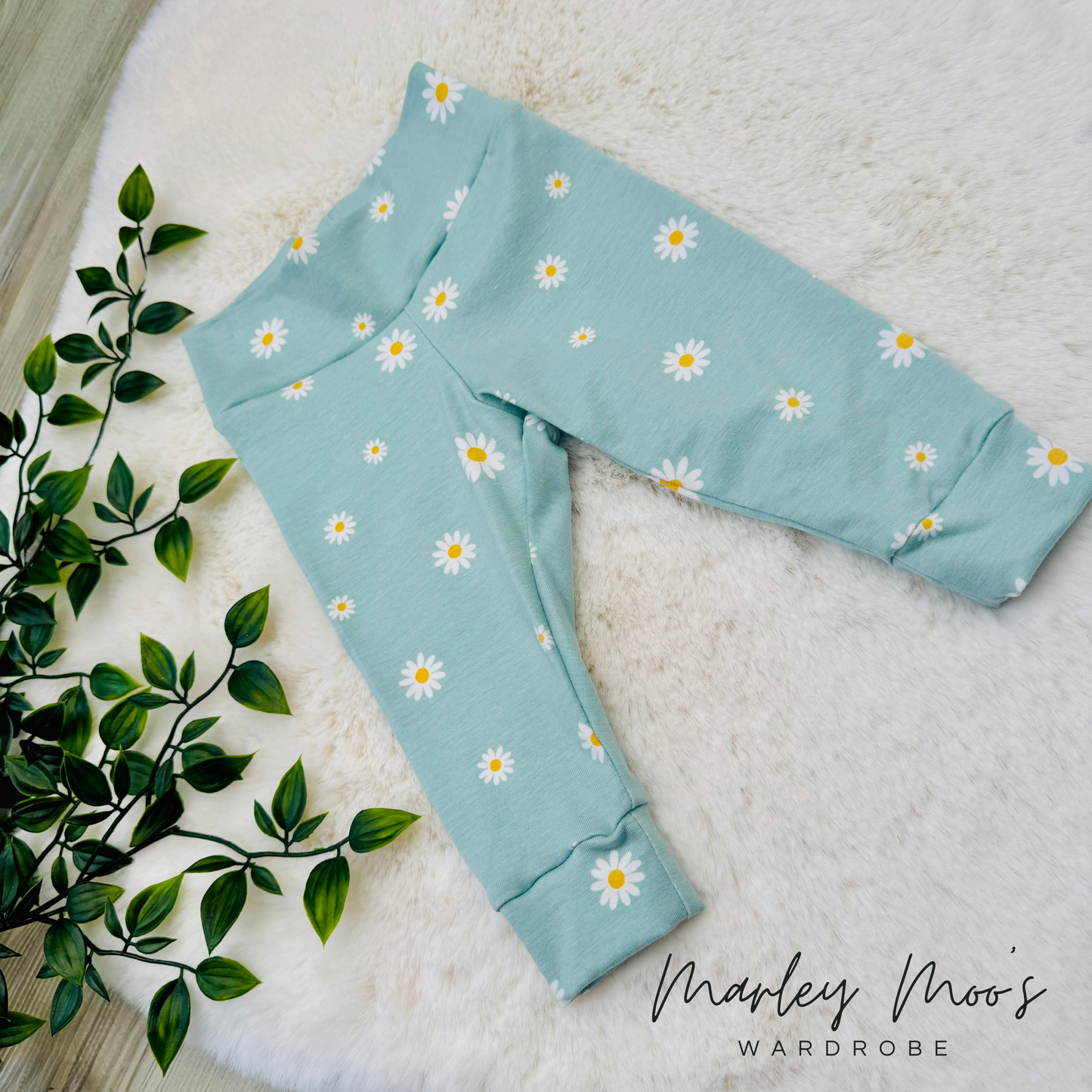 Mint Daisy Leggings