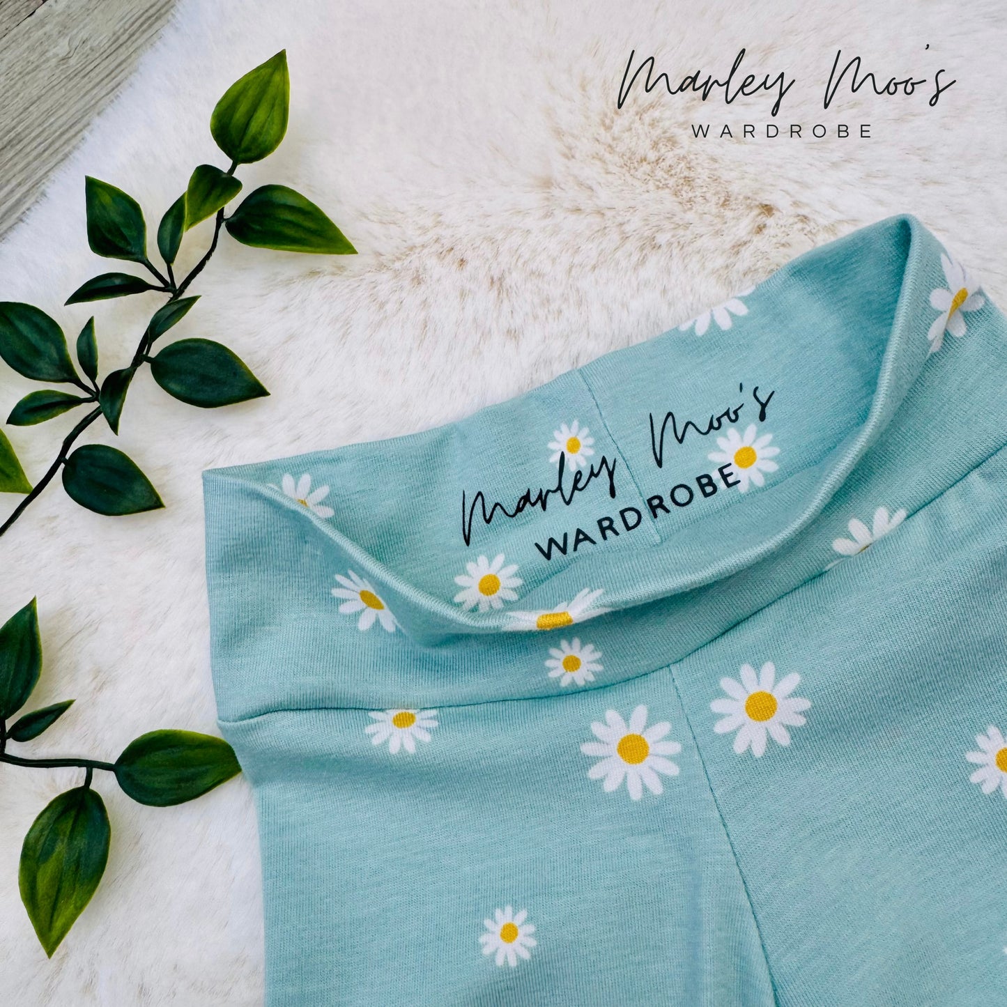 Mint Daisy Leggings